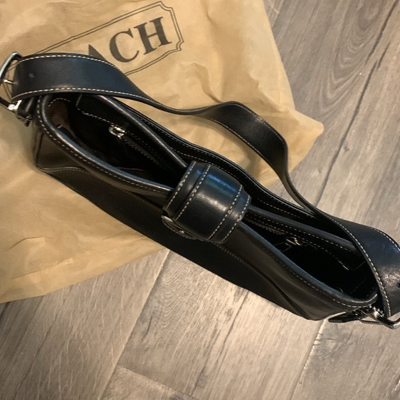 Coach, large Hobo purse, leather - Picture 2 of 6